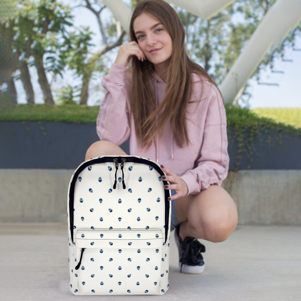 Backpack in White with Lazuli Blue Skull Pattern